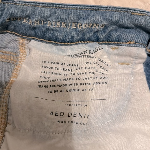 American Eagle Distressed Ripped Jeans Size 12 XLong - Picture 9 of 14